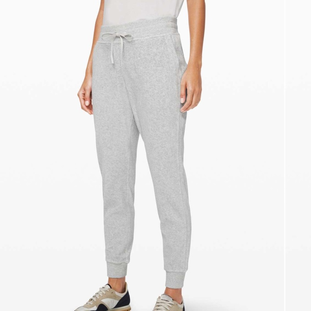 Lululemon Warm Down Jogger *Velour